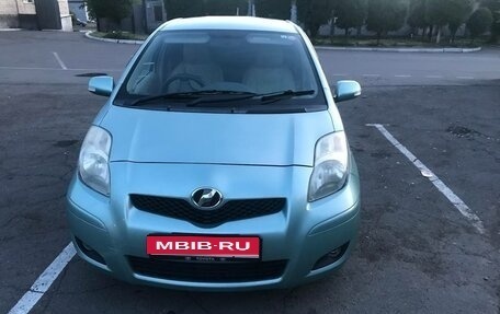 Toyota Vitz, 2009 год, 700 000 рублей, 1 фотография