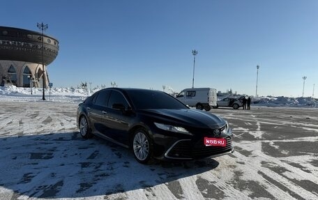 Toyota Camry, 2018 год, 2 590 000 рублей, 1 фотография