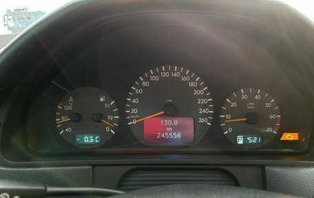 Mercedes-Benz E-Класс, 2000 год, 590 000 рублей, 5 фотография
