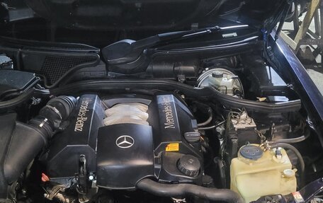 Mercedes-Benz E-Класс, 2000 год, 590 000 рублей, 7 фотография