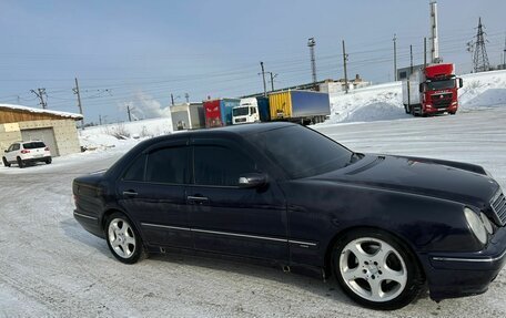 Mercedes-Benz E-Класс, 2000 год, 590 000 рублей, 6 фотография