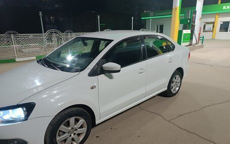 Volkswagen Polo VI (EU Market), 2014 год, 880 000 рублей, 2 фотография