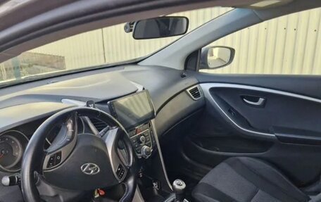 Hyundai i30 II рестайлинг, 2012 год, 750 000 рублей, 5 фотография