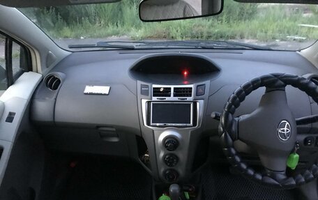 Toyota Vitz, 2009 год, 700 000 рублей, 6 фотография