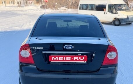 Ford Focus II рестайлинг, 2007 год, 400 000 рублей, 17 фотография