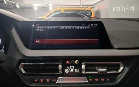 BMW 1 серия, 2021 год, 1 879 000 рублей, 13 фотография