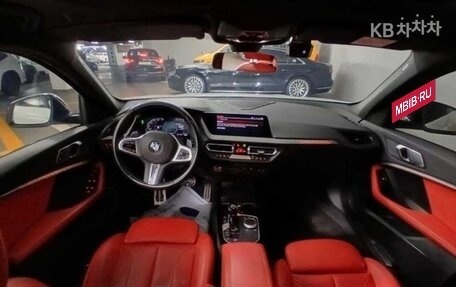 BMW 1 серия, 2021 год, 1 879 000 рублей, 6 фотография