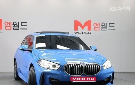 BMW 1 серия, 2021 год, 1 894 000 рублей, 2 фотография