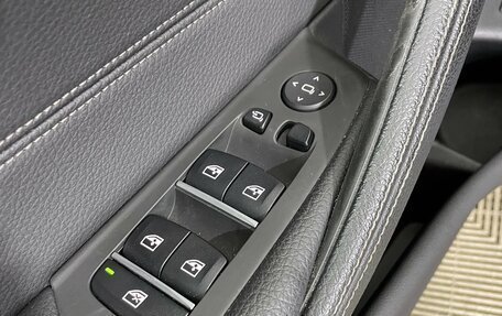 BMW 5 серия, 2019 год, 3 652 000 рублей, 18 фотография