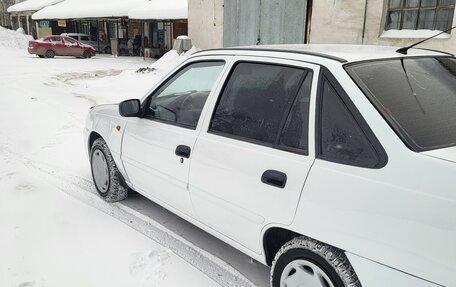 Daewoo Nexia I рестайлинг, 2013 год, 215 000 рублей, 2 фотография