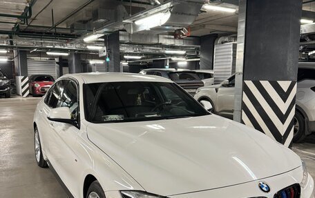 BMW 3 серия, 2015 год, 3 000 000 рублей, 3 фотография