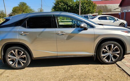 Lexus RX IV рестайлинг, 2018 год, 3 880 000 рублей, 8 фотография