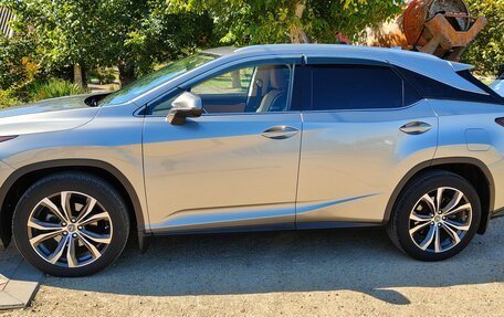 Lexus RX IV рестайлинг, 2018 год, 3 880 000 рублей, 6 фотография