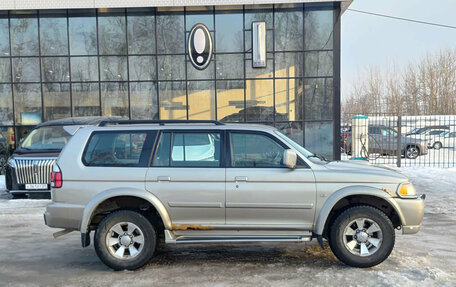 Mitsubishi Pajero Sport II рестайлинг, 2005 год, 1 050 000 рублей, 8 фотография