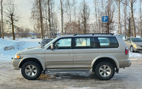 Mitsubishi Pajero Sport II рестайлинг, 2005 год, 1 050 000 рублей, 12 фотография