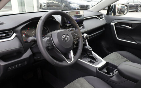 Toyota RAV4, 2025 год, 4 600 000 рублей, 12 фотография