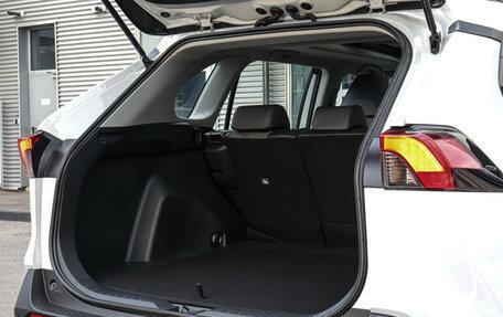 Toyota RAV4, 2025 год, 4 600 000 рублей, 10 фотография