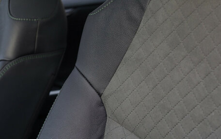 Toyota RAV4, 2025 год, 4 600 000 рублей, 23 фотография