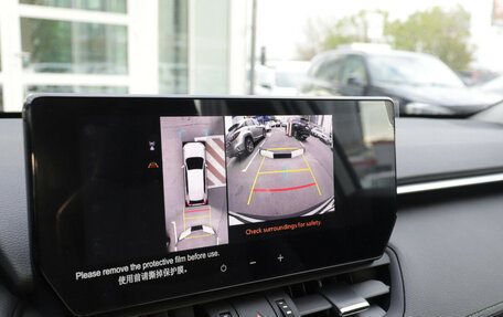 Toyota RAV4, 2025 год, 4 600 000 рублей, 21 фотография