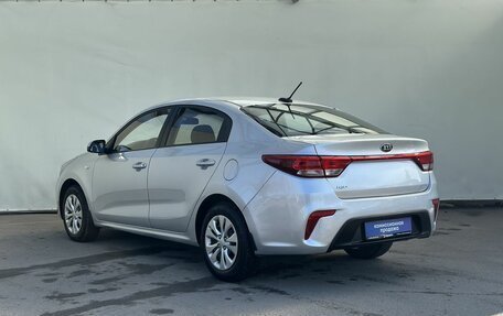 KIA Rio IV, 2017 год, 1 350 000 рублей, 5 фотография