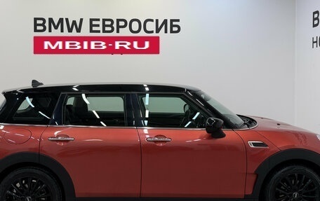 MINI Clubman, 2019 год, 2 950 000 рублей, 6 фотография