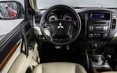 Mitsubishi Pajero IV, 2007 год, 1 399 000 рублей, 11 фотография