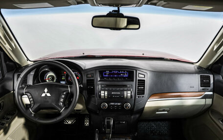 Mitsubishi Pajero IV, 2007 год, 1 399 000 рублей, 10 фотография