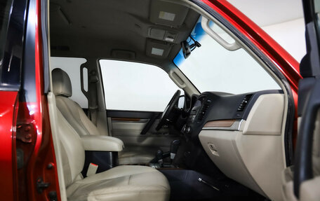 Mitsubishi Pajero IV, 2007 год, 1 399 000 рублей, 24 фотография