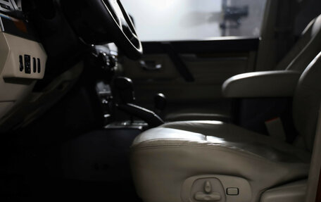 Mitsubishi Pajero IV, 2007 год, 1 399 000 рублей, 22 фотография