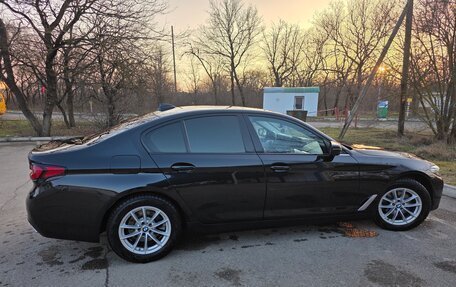 BMW 5 серия, 2021 год, 3 900 000 рублей, 4 фотография