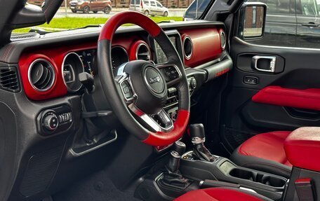 Jeep Wrangler, 2019 год, 5 800 000 рублей, 14 фотография