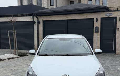 KIA Rio IV, 2019 год, 1 350 000 рублей, 2 фотография