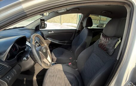 Hyundai Solaris II рестайлинг, 2014 год, 649 000 рублей, 12 фотография