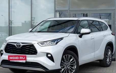 Toyota Highlander, 2025 год, 5 990 000 рублей, 2 фотография