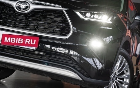 Toyota Highlander, 2025 год, 5 990 000 рублей, 22 фотография