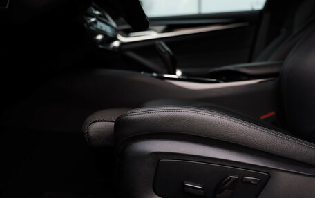 BMW 5 серия, 2017 год, 3 289 000 рублей, 23 фотография