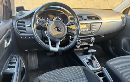 KIA Rio IV, 2018 год, 1 550 000 рублей, 12 фотография