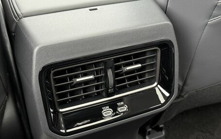 Toyota RAV4, 2025 год, 4 690 000 рублей, 29 фотография