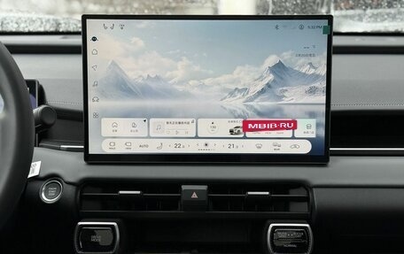 Toyota RAV4, 2025 год, 4 690 000 рублей, 18 фотография