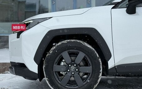 Toyota RAV4, 2025 год, 4 690 000 рублей, 40 фотография