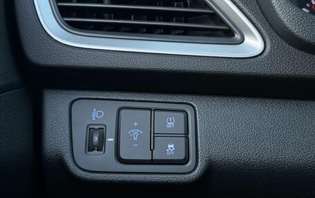 Hyundai Solaris II рестайлинг, 2017 год, 1 295 000 рублей, 21 фотография