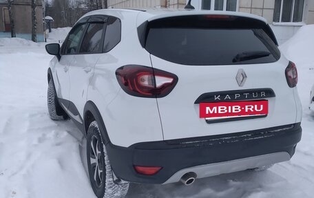 Renault Kaptur I рестайлинг, 2021 год, 1 565 000 рублей, 5 фотография