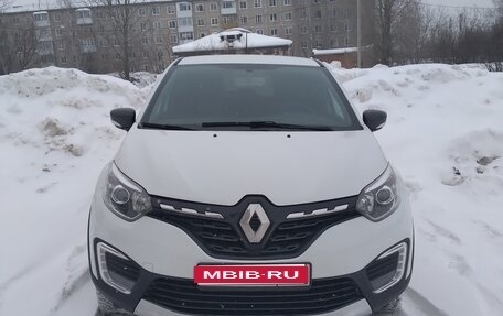 Renault Kaptur I рестайлинг, 2021 год, 1 565 000 рублей, 2 фотография