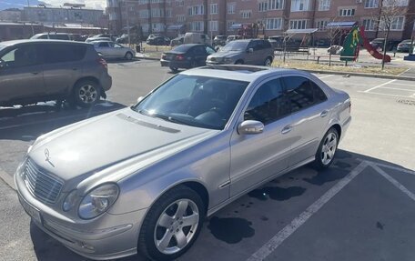 Mercedes-Benz E-Класс, 2003 год, 1 200 000 рублей, 3 фотография