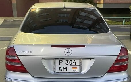 Mercedes-Benz E-Класс, 2003 год, 1 200 000 рублей, 2 фотография