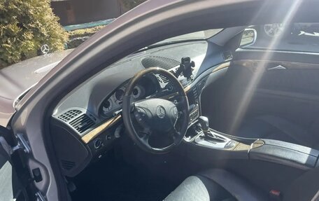 Mercedes-Benz E-Класс, 2003 год, 1 200 000 рублей, 8 фотография