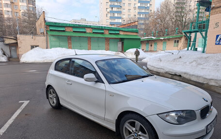 BMW 1 серия, 2010 год, 1 061 000 рублей, 3 фотография