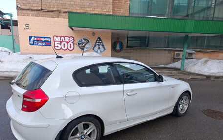BMW 1 серия, 2010 год, 1 061 000 рублей, 5 фотография