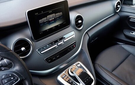 Mercedes-Benz V-Класс, 2017 год, 5 690 000 рублей, 13 фотография