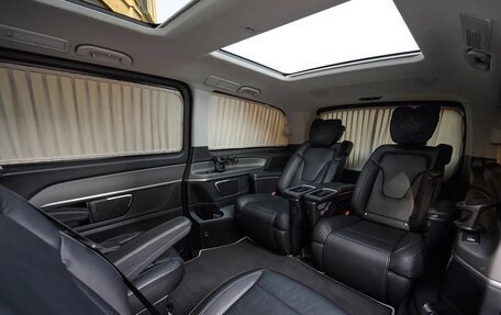 Mercedes-Benz V-Класс, 2017 год, 5 690 000 рублей, 17 фотография